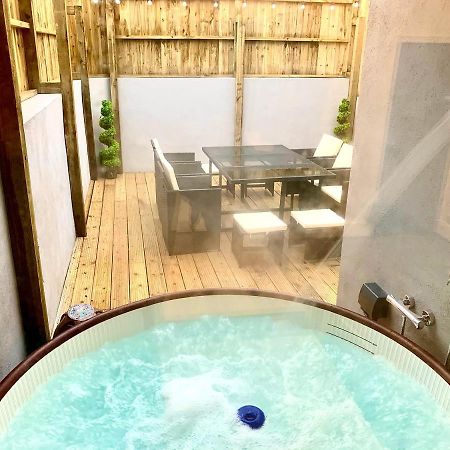 فيلا Victory Luxury Hot Tub House بلاكبول المظهر الخارجي الصورة